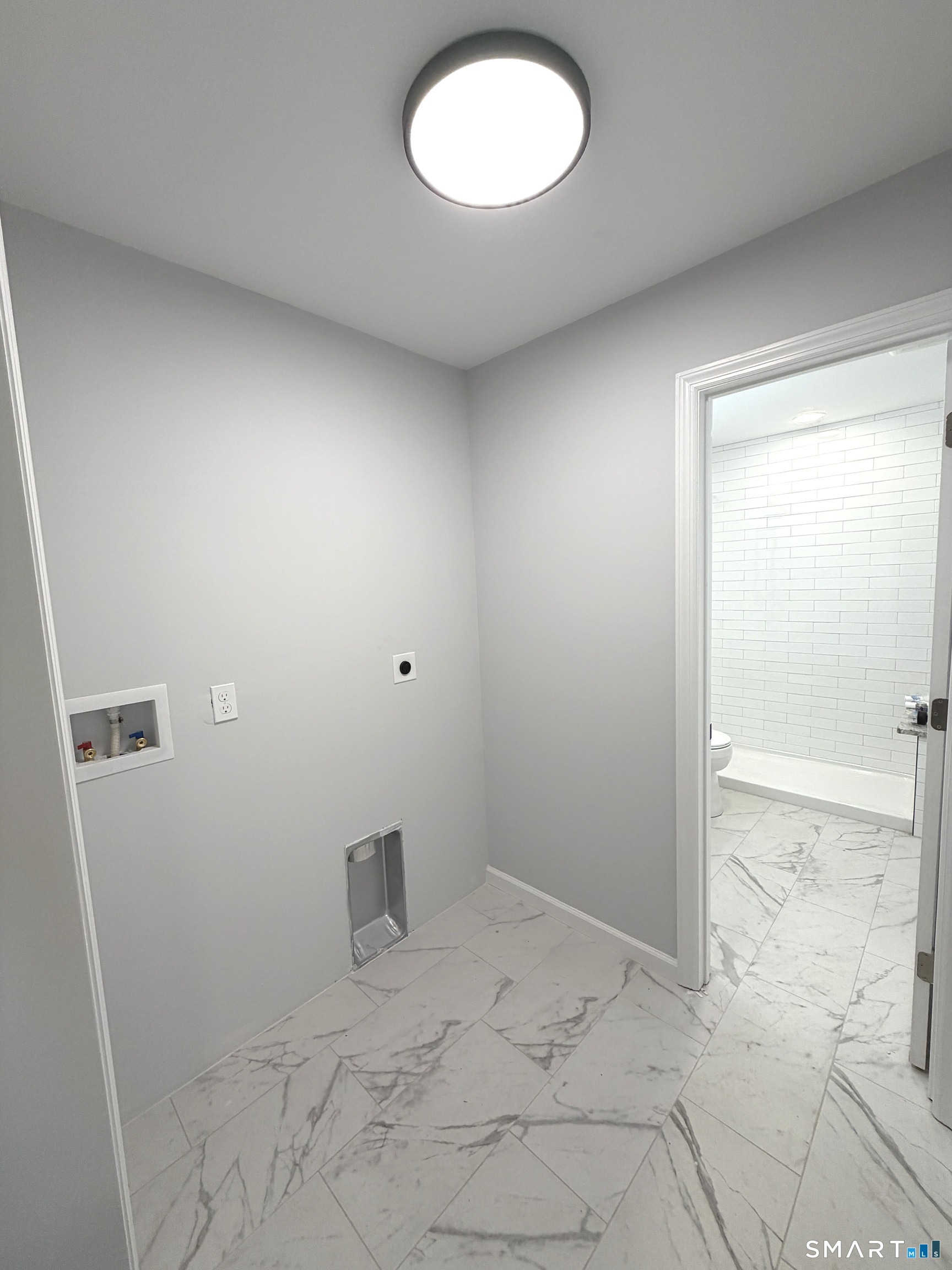 19 Topstone Drive photo 32