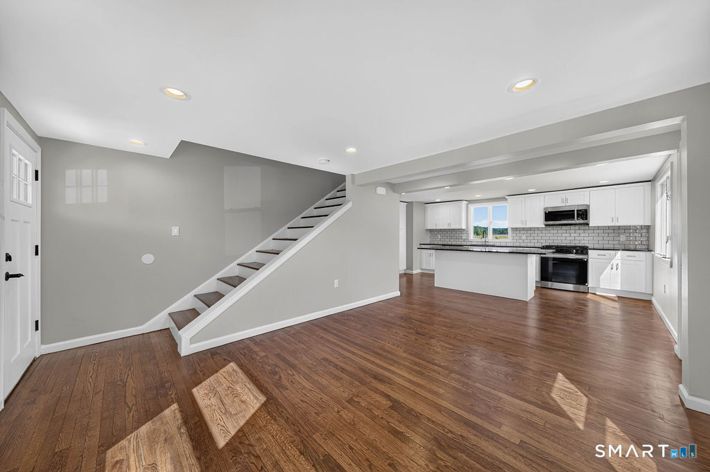 102 Vista Drive photo 13