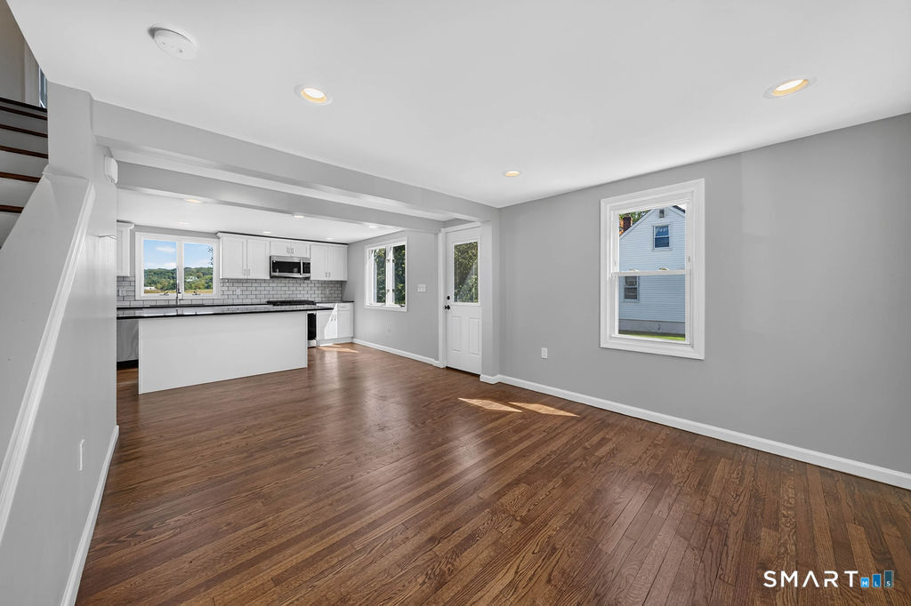 102 Vista Drive photo 12