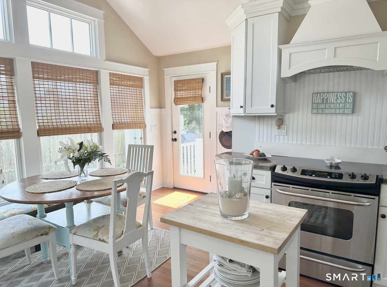 114 Lee Way photo 12