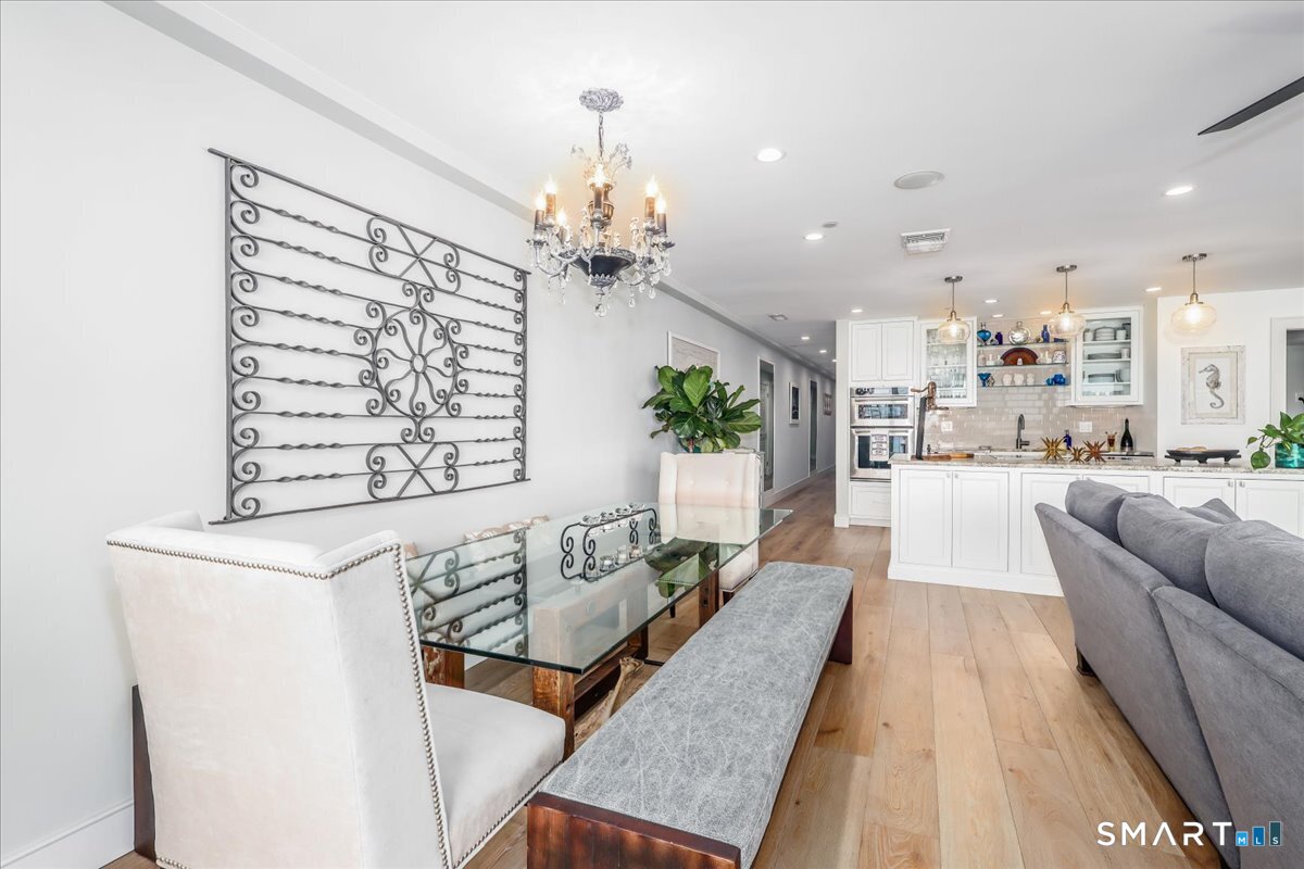 26 Cove Avenue Unit #2B photo 11
