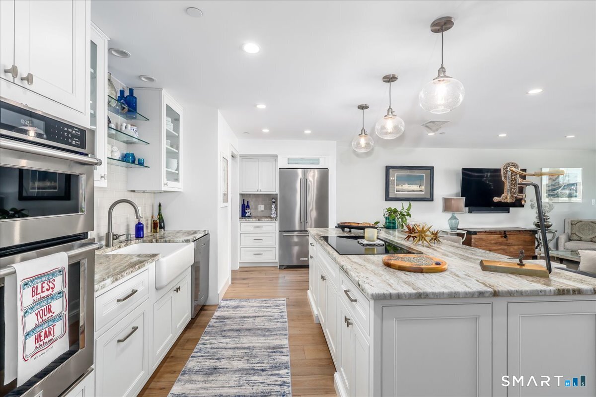 26 Cove Avenue Unit #2B photo 14
