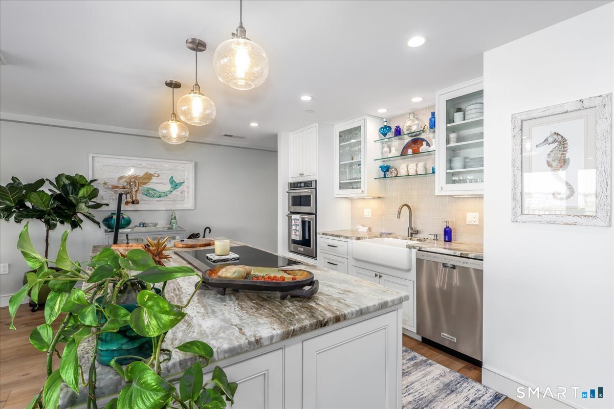 26 Cove Avenue Unit #2B photo 16