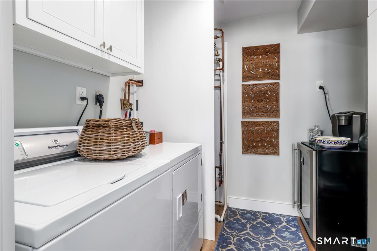26 Cove Avenue Unit #2B photo 17