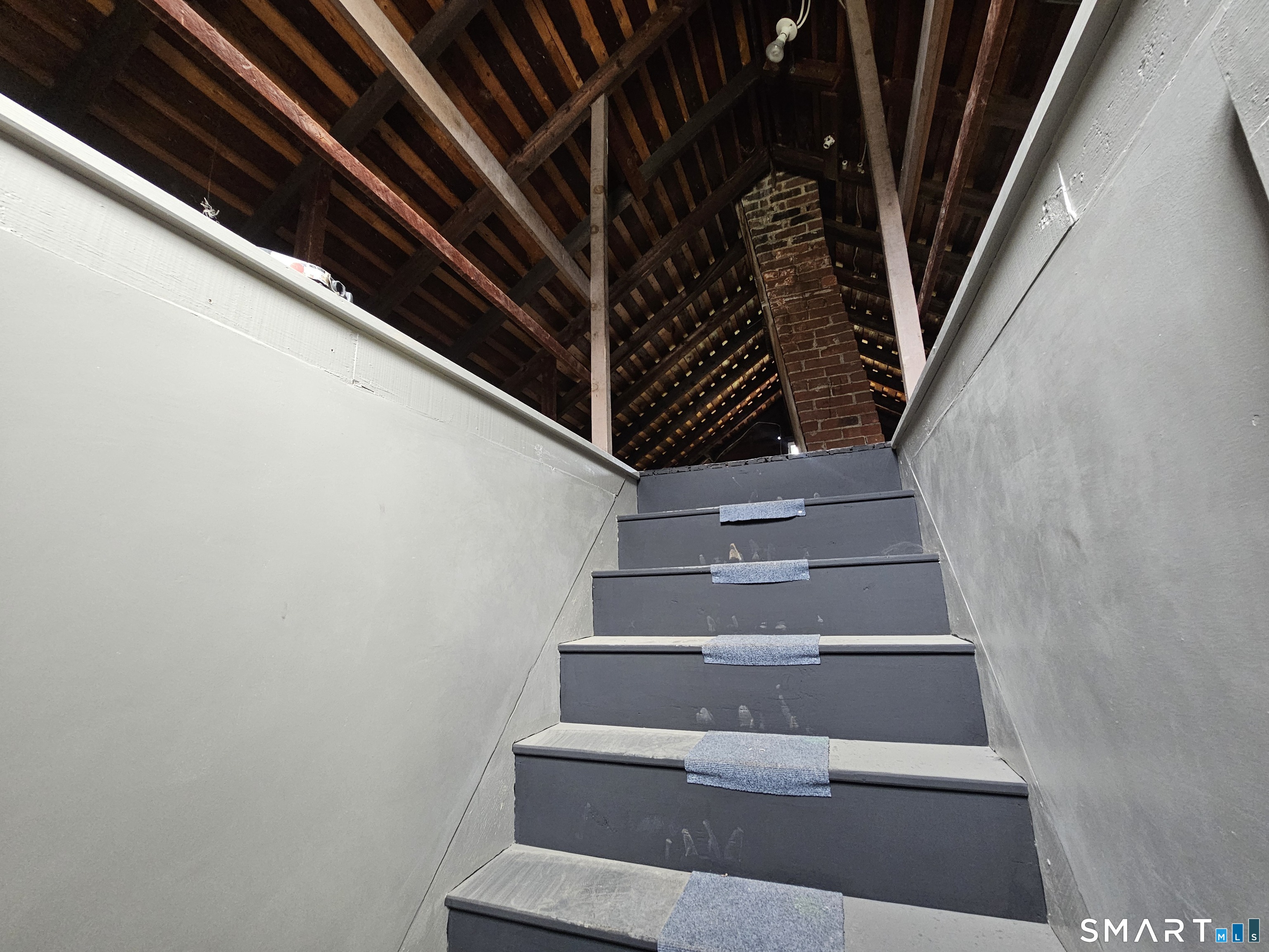 178 Elm Street photo 27