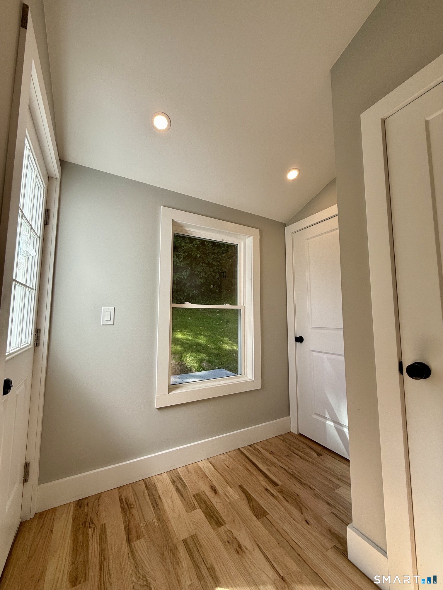 248 Farmington Avenue photo 30