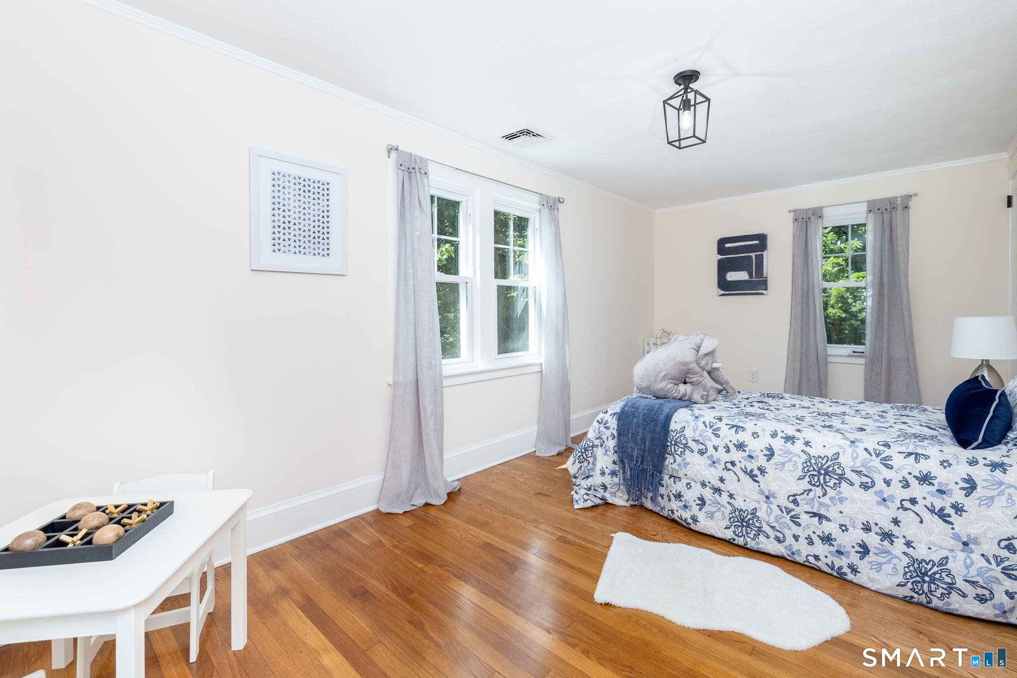 18 Eastview Street photo 22