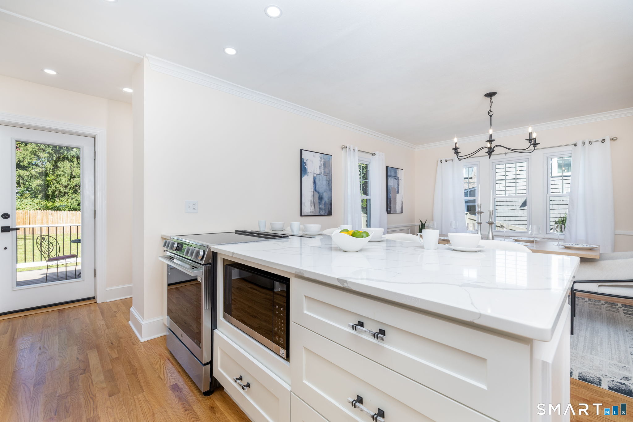 18 Eastview Street photo 11