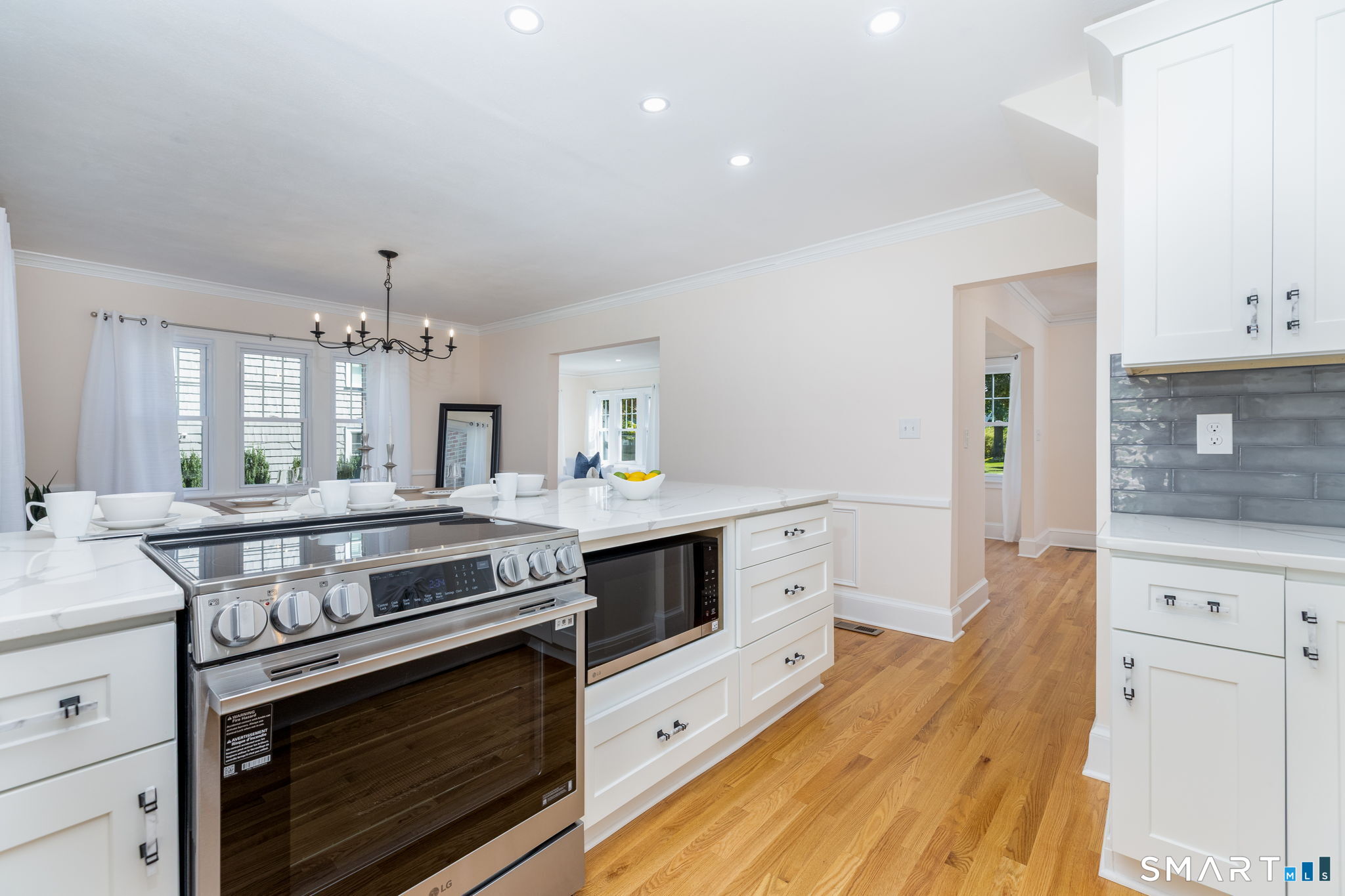 18 Eastview Street photo 12