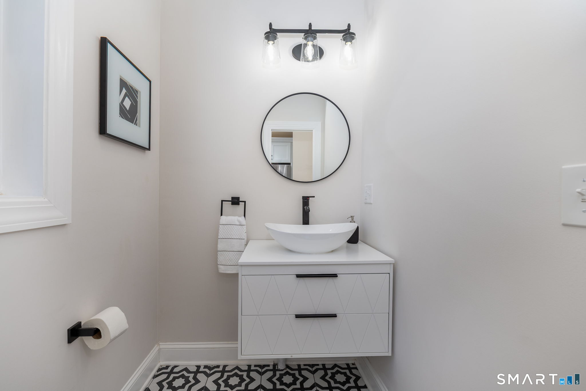 18 Eastview Street photo 14