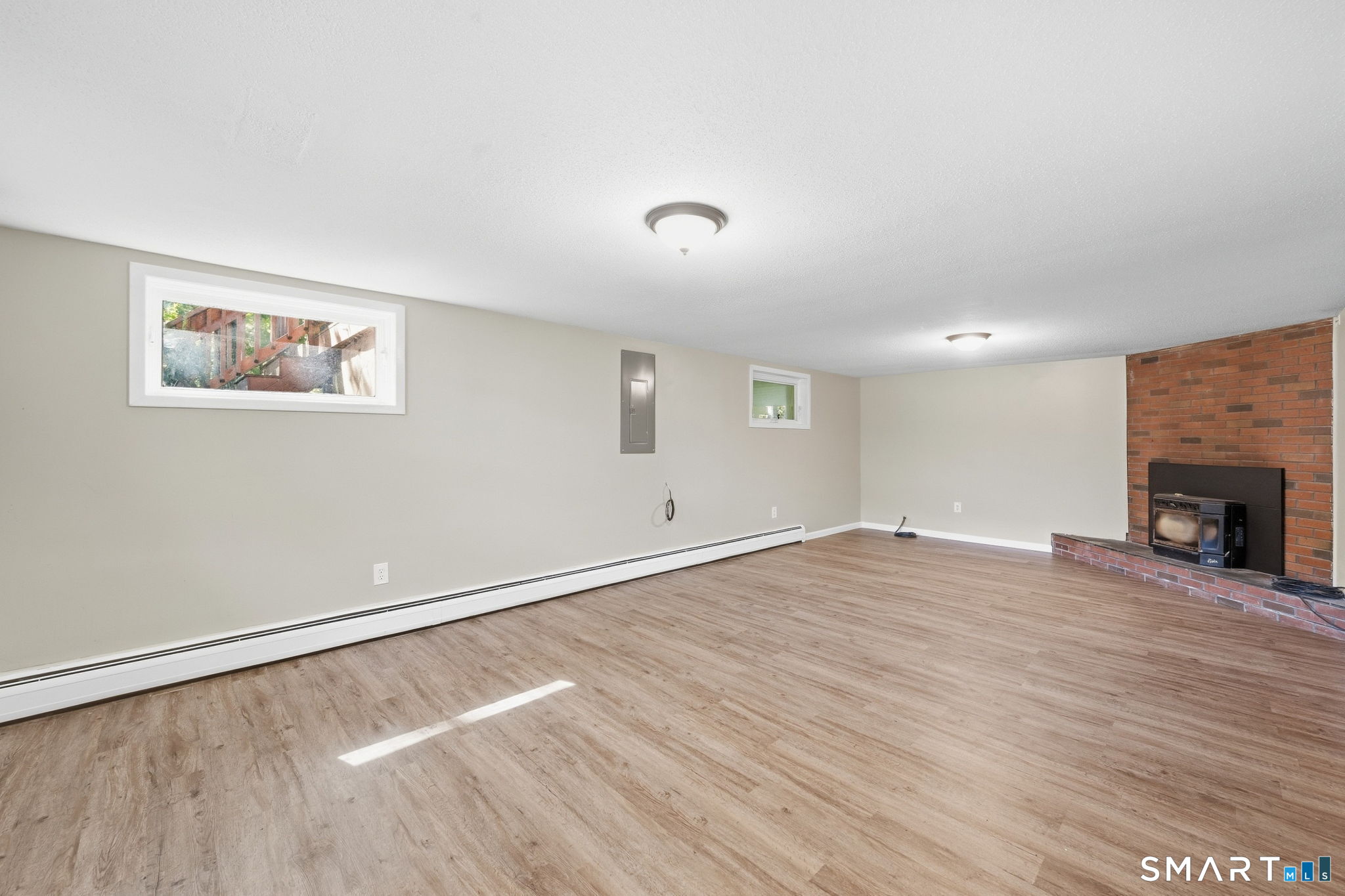 485 Foster Road photo 29