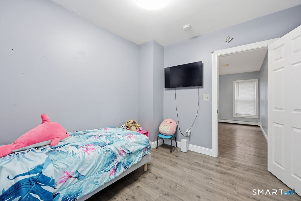 118 Reservoir Avenue photo 22