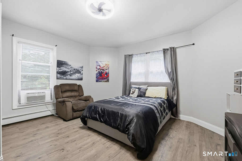 118 Reservoir Avenue photo 15