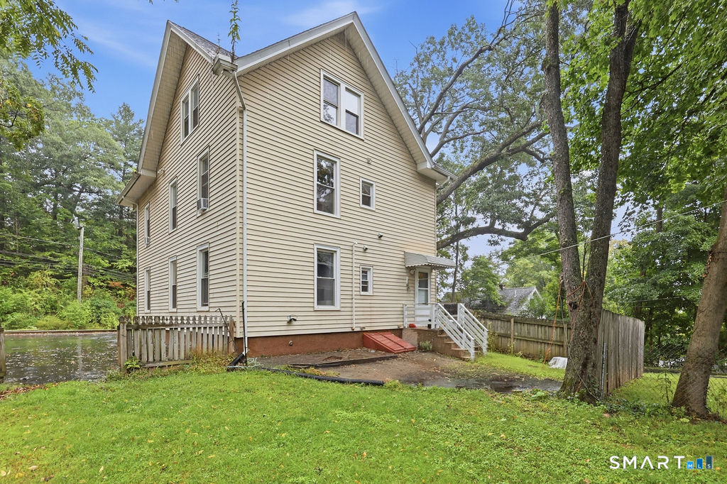 118 Reservoir Avenue photo 24