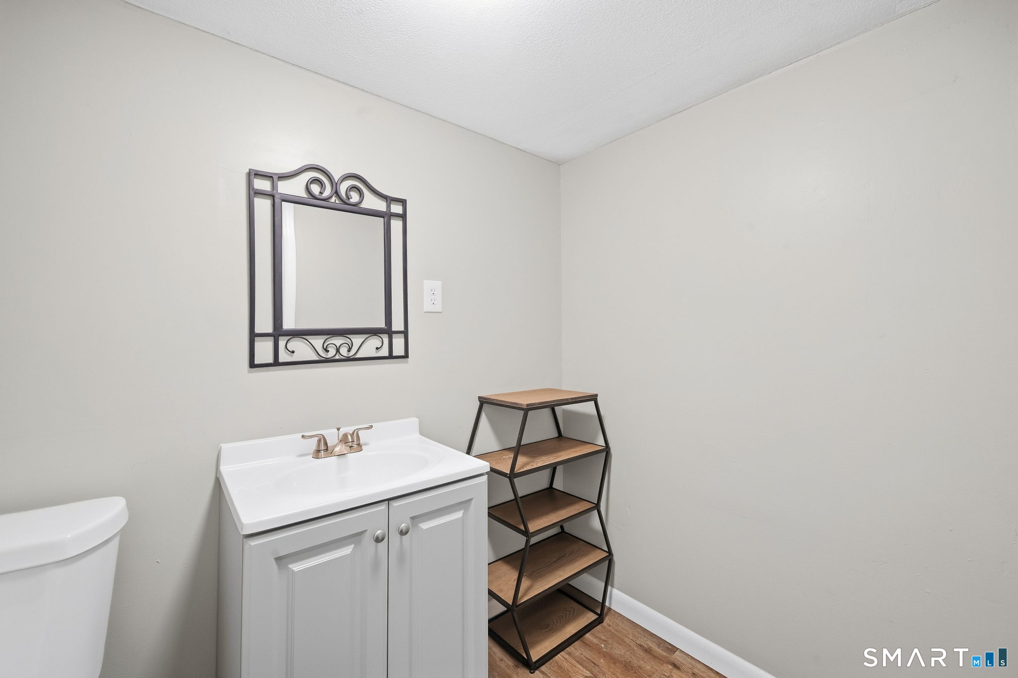 485 Foster Road photo 34