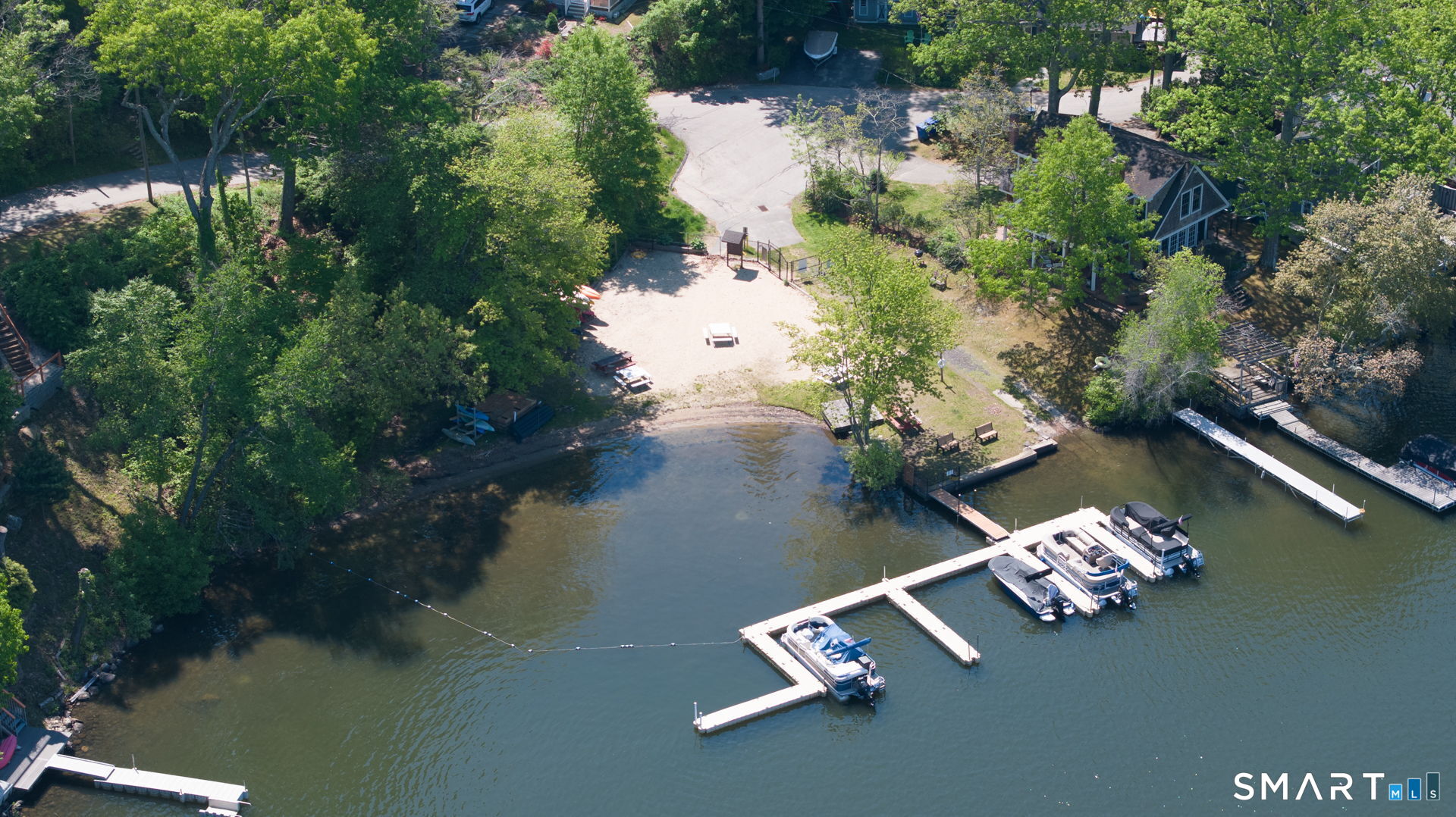 18 Brook Trail photo 22