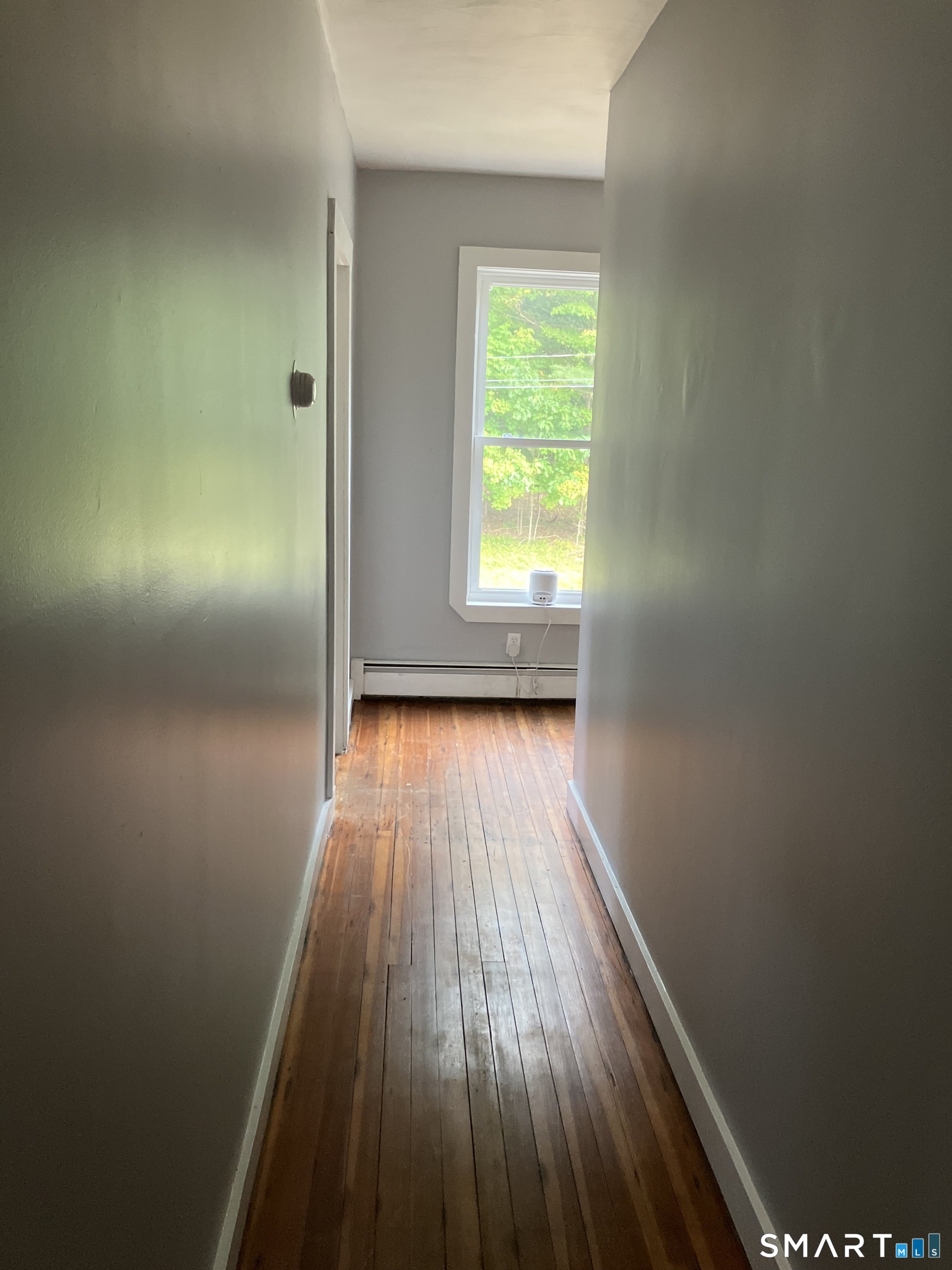 28 Village Street, Willington, CT 06279