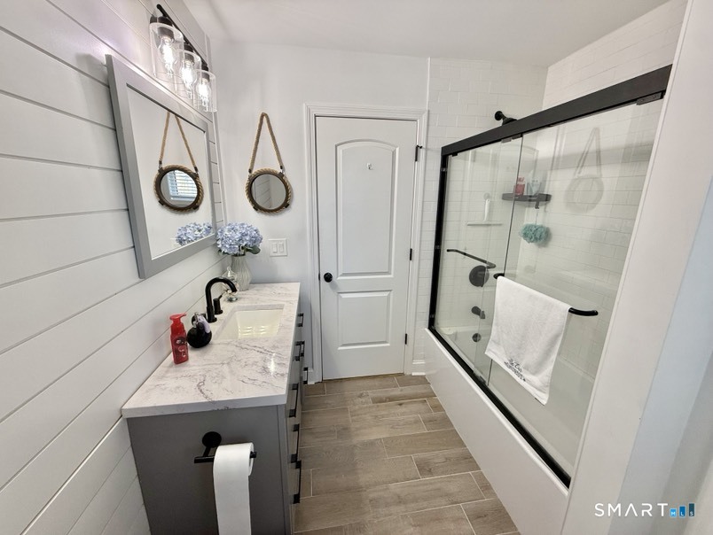 39 Edgefield Avenue photo 14