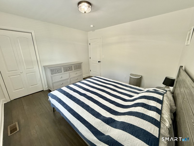 39 Edgefield Avenue photo 19