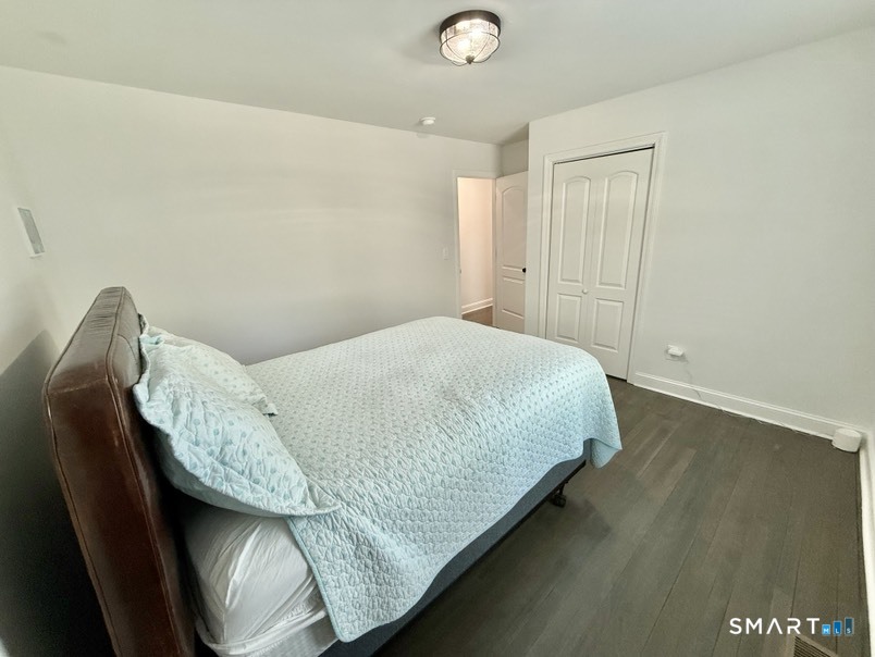 39 Edgefield Avenue photo 21