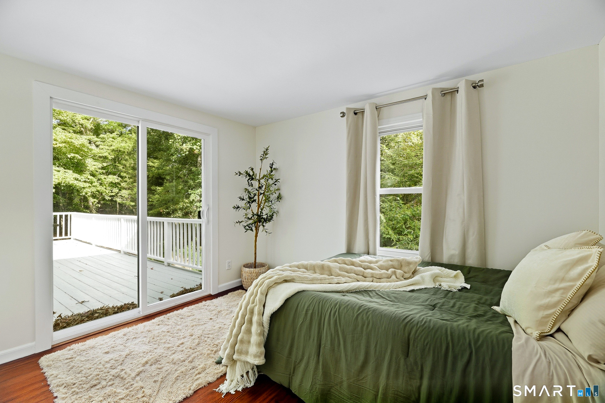 32 Sunset Terrace photo 24