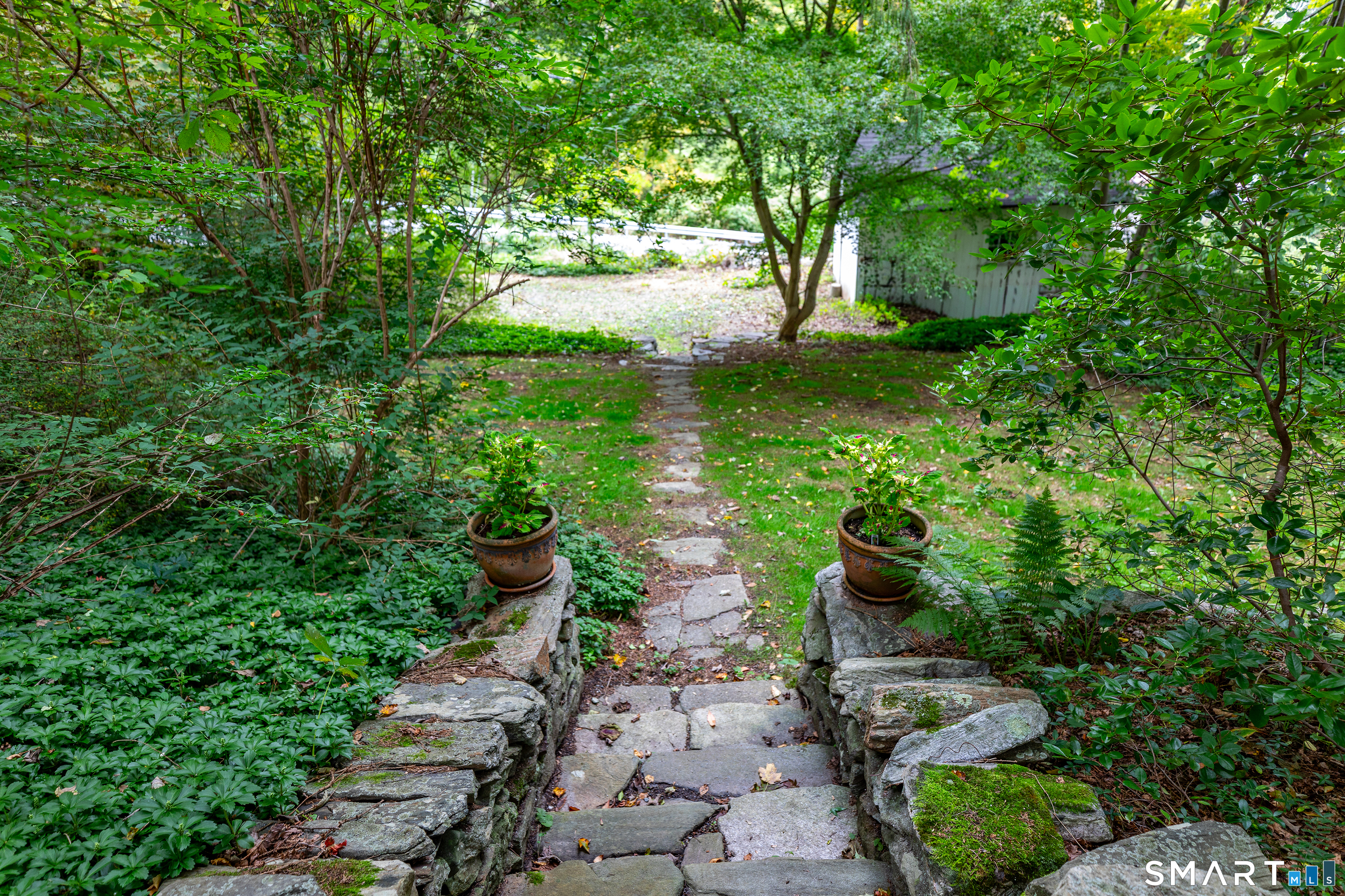 17 Church Hill Road photo 18