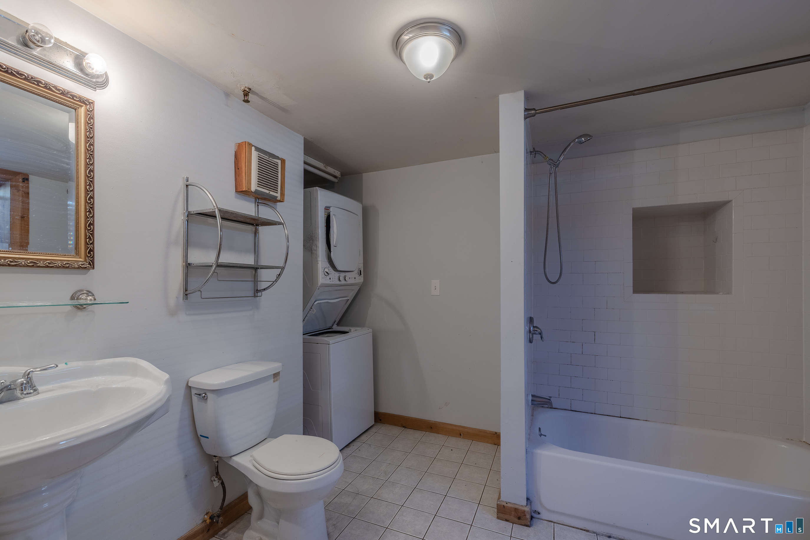 325 Myrtle Avenue Unit #1102 photo 8