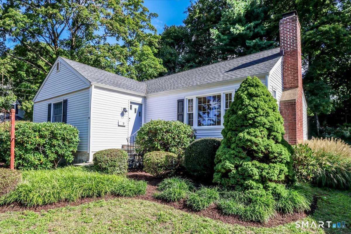There's so much to love about this charming two-bedroom, two-bath Ranch in Fairfield's desirable Stratfield neighborhood! Perfect for those just starting out or looking to downsize. This inviting home offers comfortable living with the added bonus of a finished lower level and full bath. Beautiful hardwood floors flow throughout the main level, including the recently refinished kitchen and sunroom floors. The spacious living room, featuring a cozy gas fireplace, opens seamlessly to a sun-filled dining room, creating a wonderful space for everyday living and entertaining. The neutral kitchen leads to a delightful sunroom overlooking the backyard-an ideal spot to relax and unwind. Both bedrooms offer generous storage and built-ins, adding to the home's charm and functionality. Additional highlights include gas heat, central air, new carpeting in the lower level, freshly painted throughout, and a one-car detached garage. Tucked away on a quiet street within walking distance to Lincoln Park, this lovely home offers a wonderful opportunity to enjoy all that Fairfield has to offer!