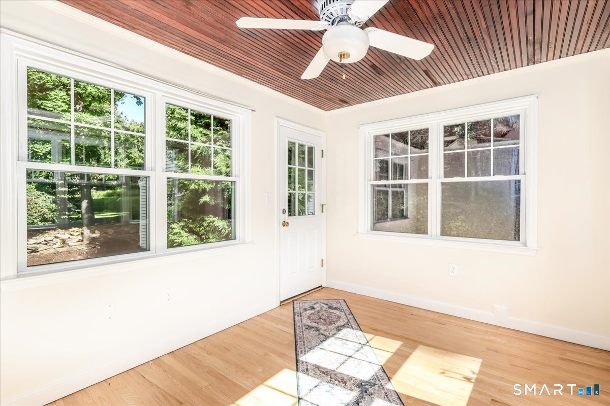 70 Benedict Avenue photo 14