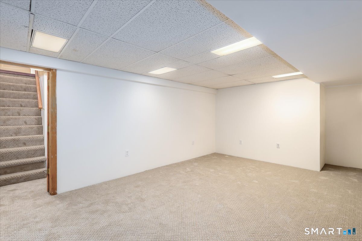 70 Benedict Avenue photo 25