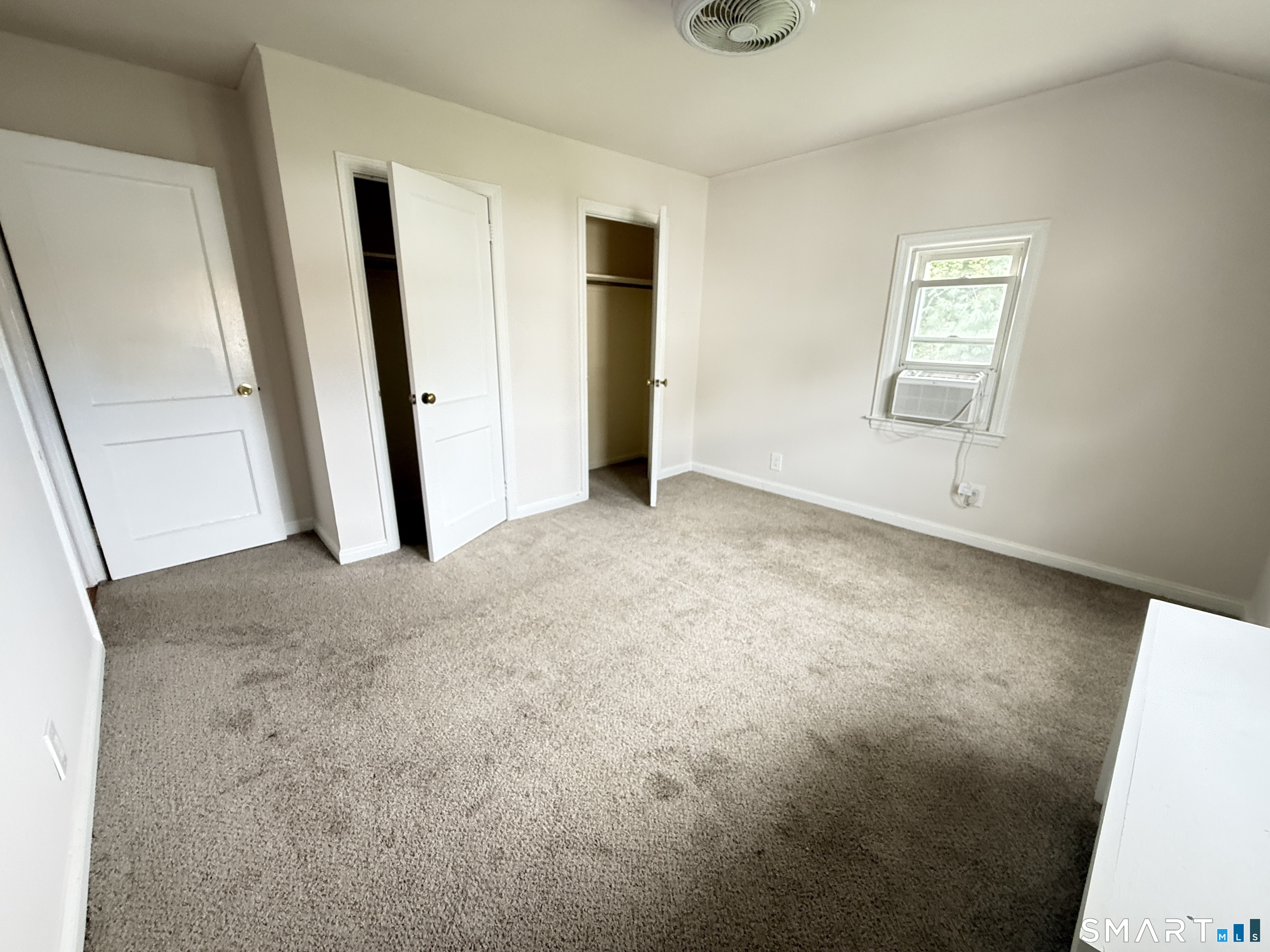 40 Travis Avenue photo 13