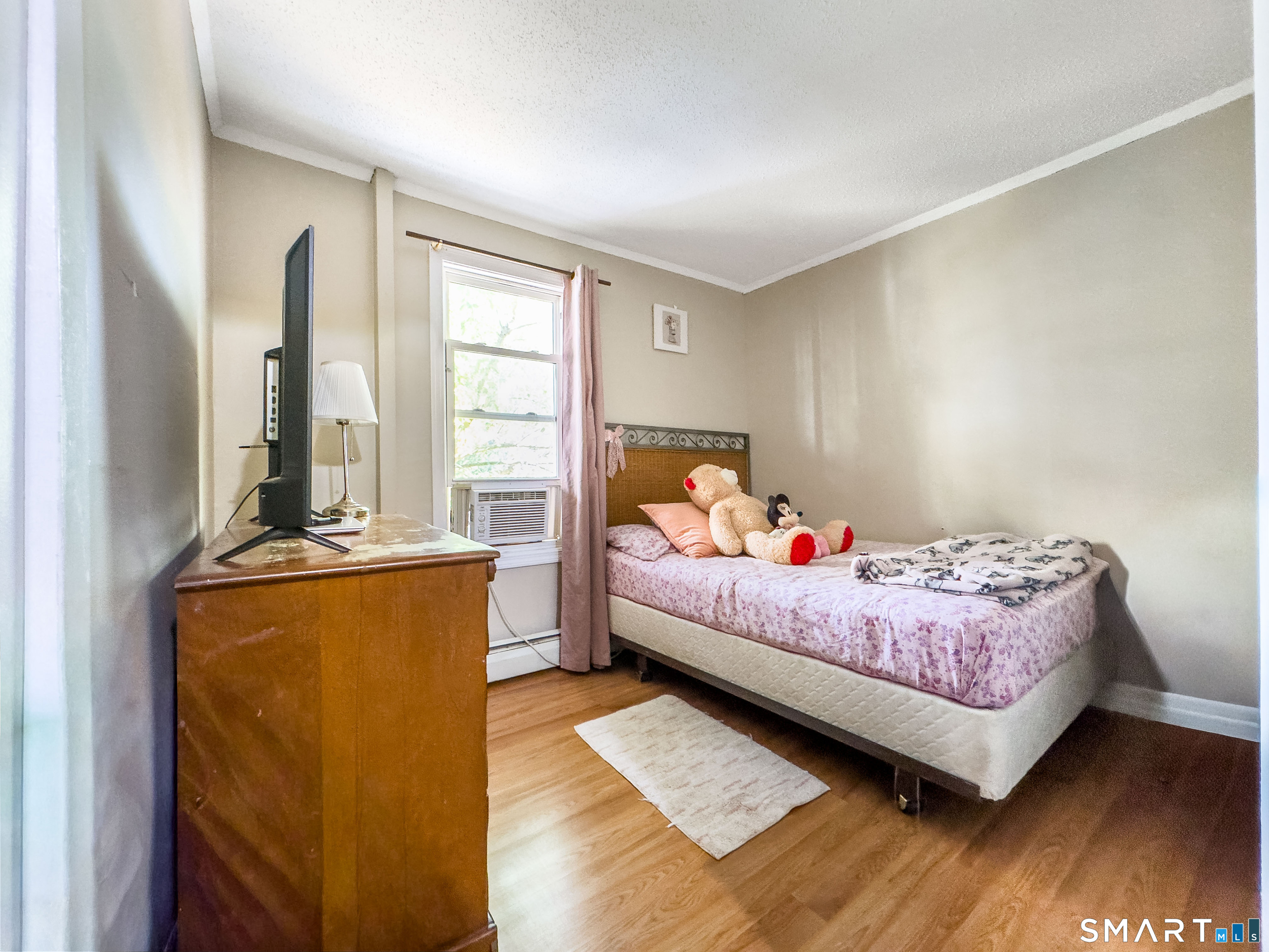 94 Olive Street photo 13