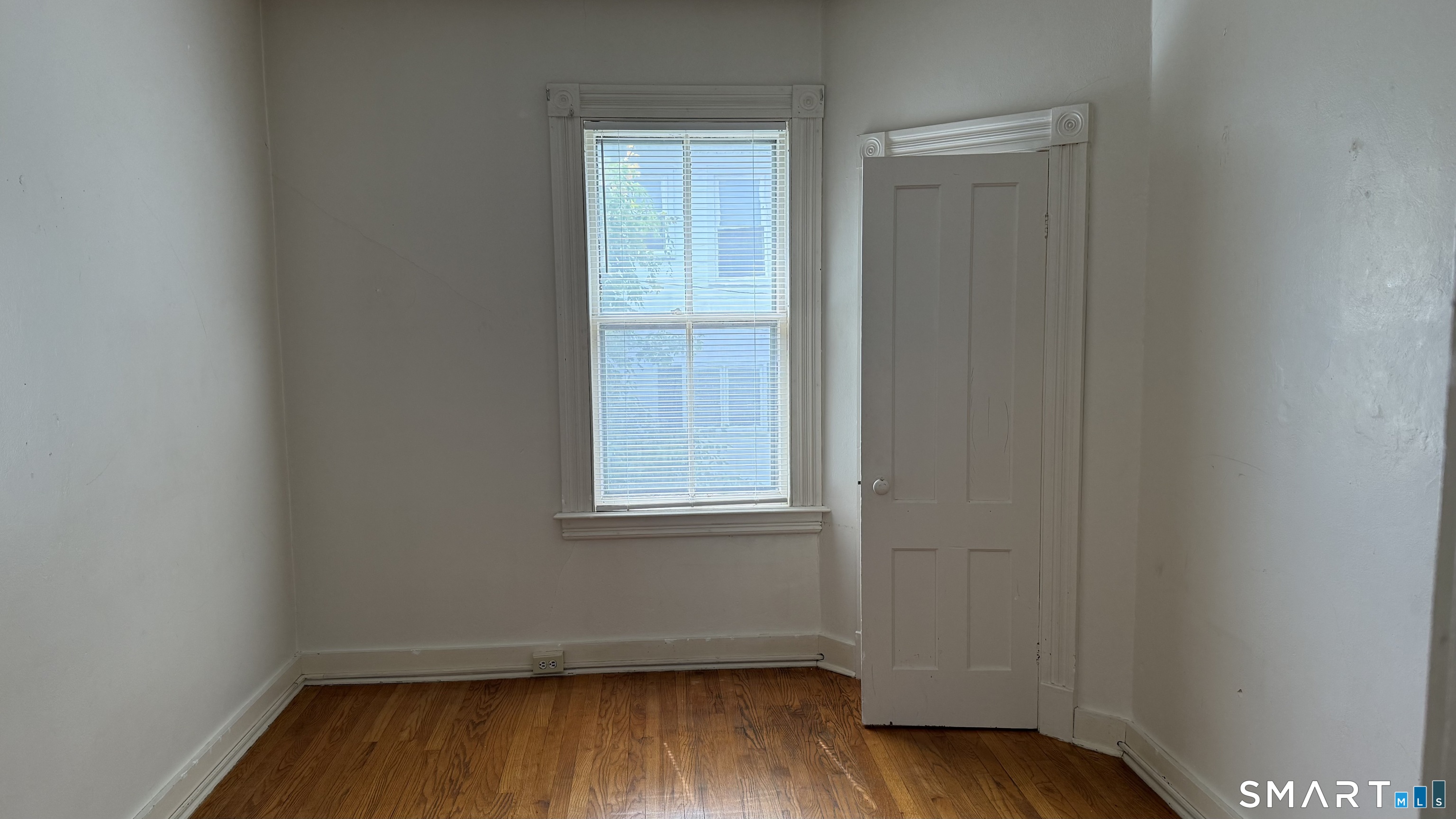 122 Hull Street photo 28