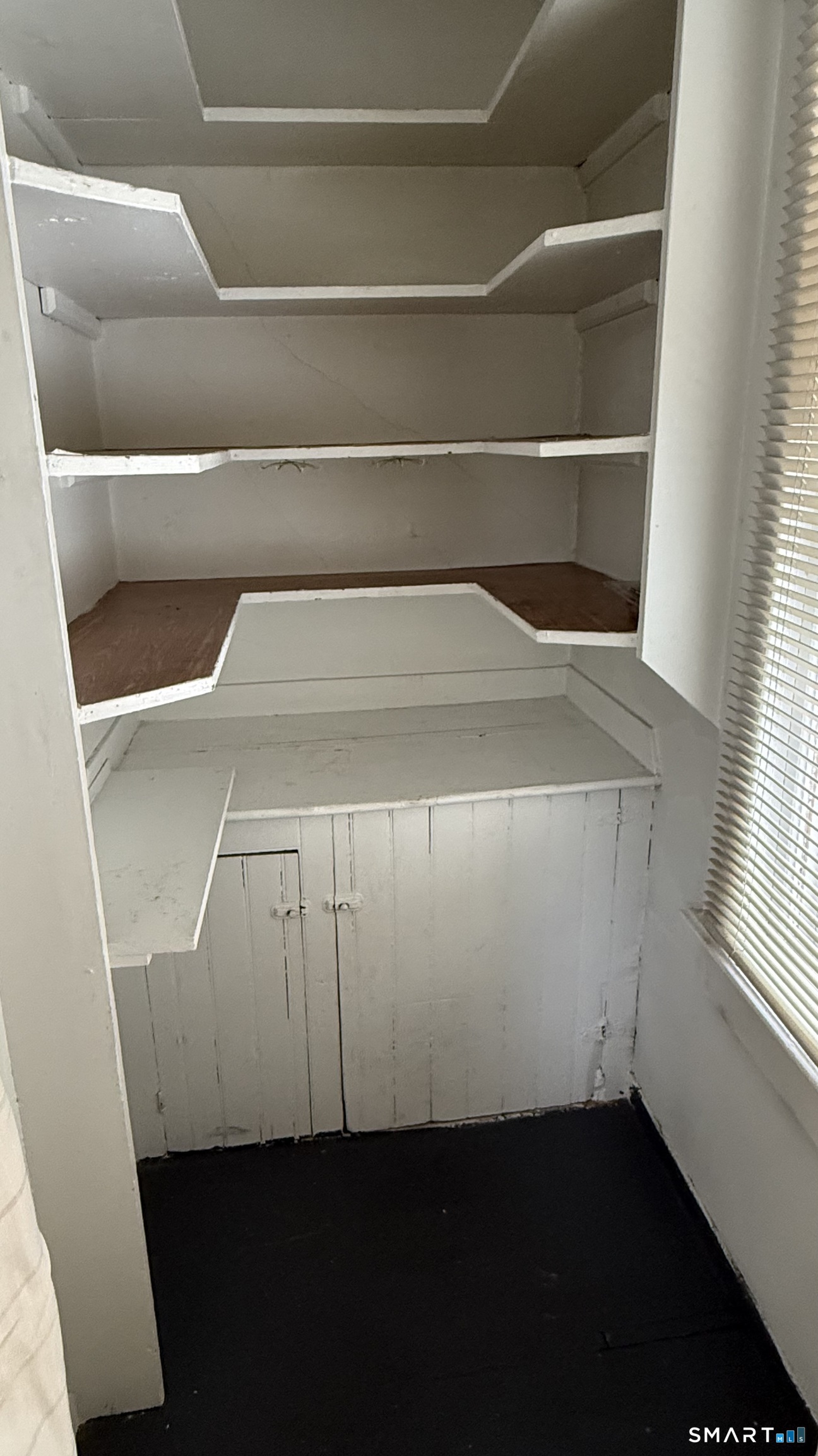 122 Hull Street photo 23
