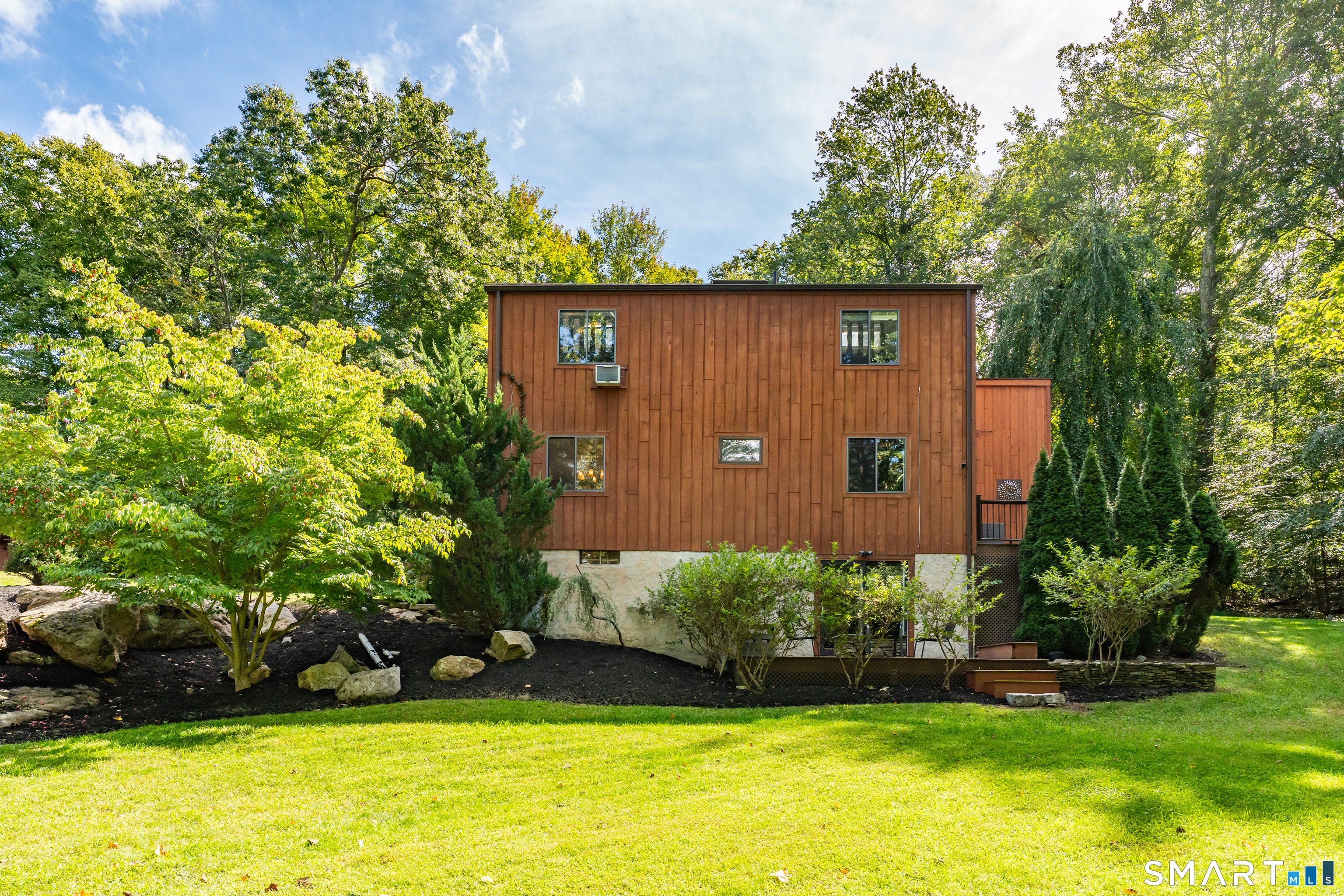 962 Moose Hill Road photo 23