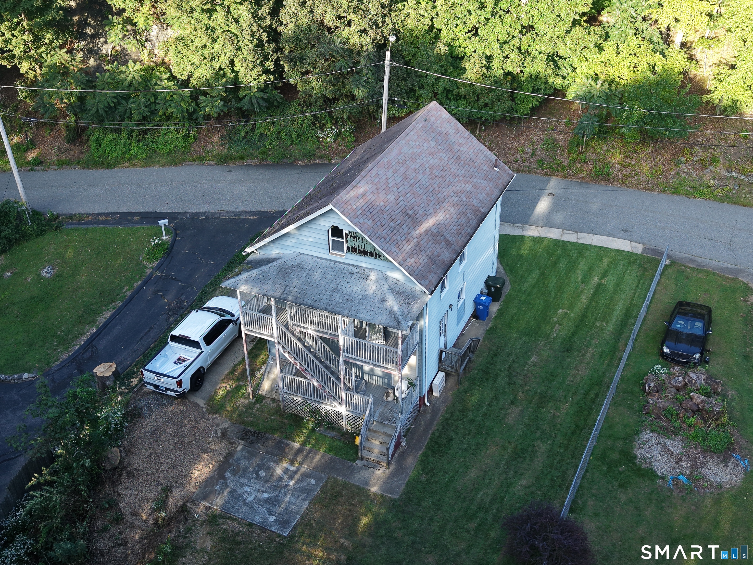38 Platt Avenue photo 24
