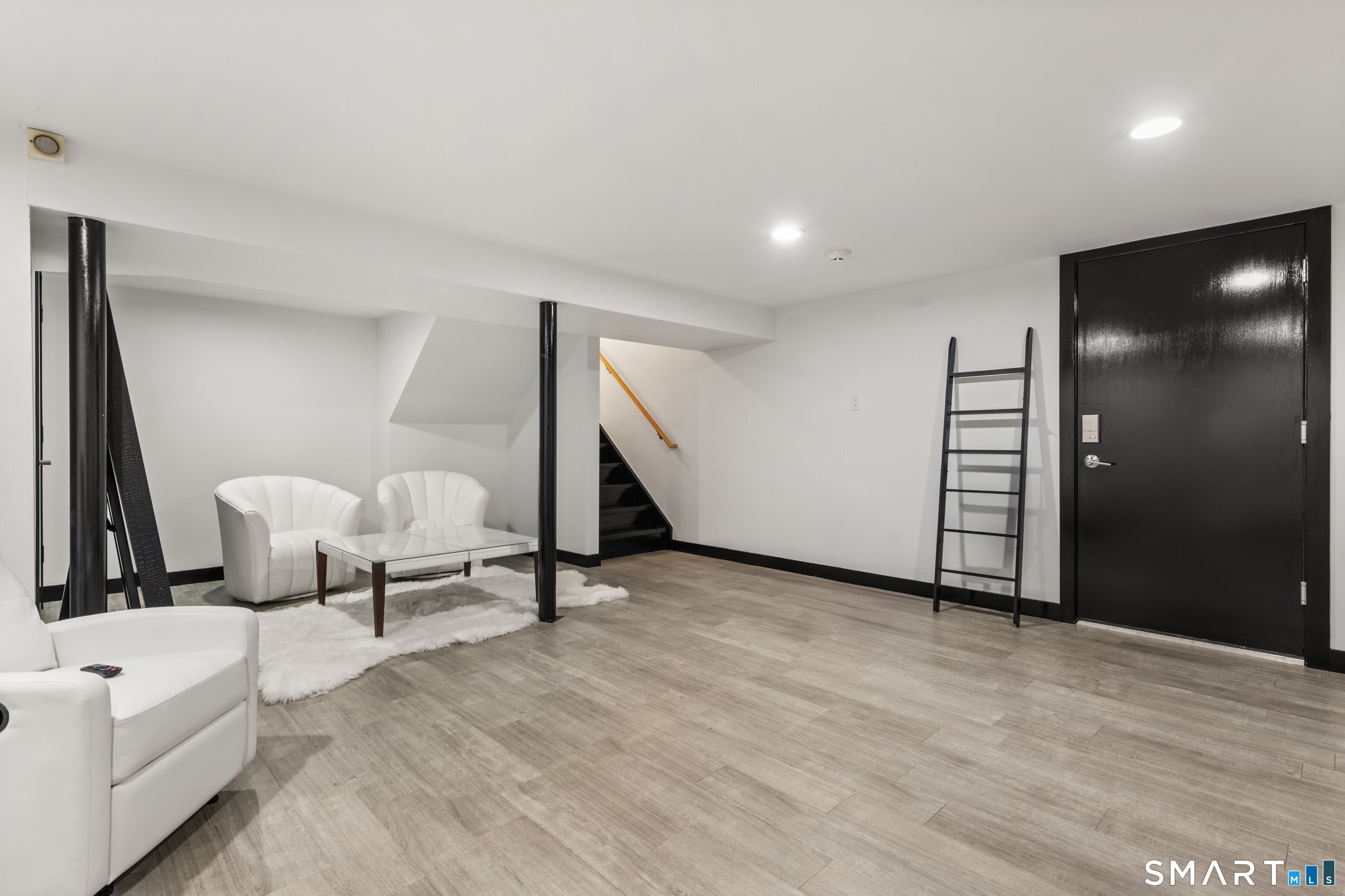 200 Hillspoint Road photo 33