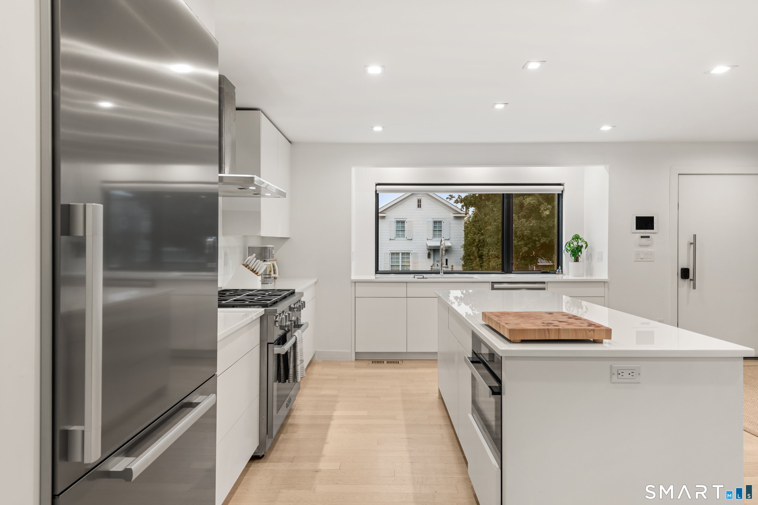 200 Hillspoint Road photo 15