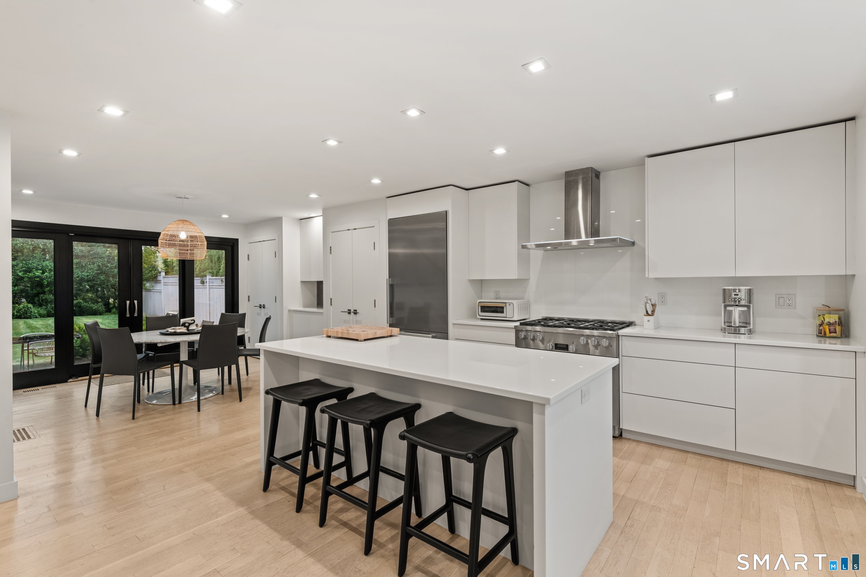 200 Hillspoint Road photo 14