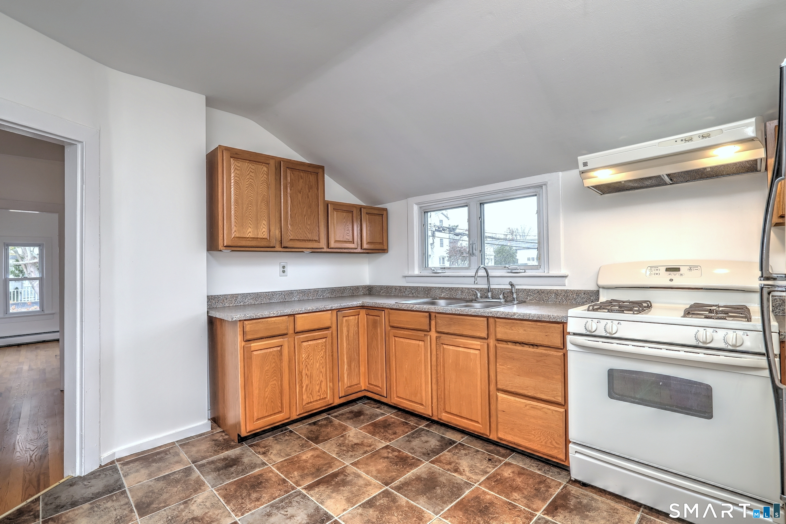 83 Hawley Avenue Unit #2 photo 15