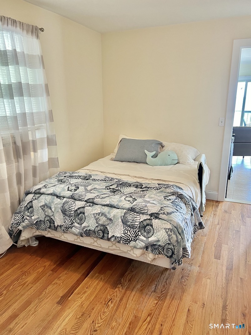 747 East Broadway photo 13