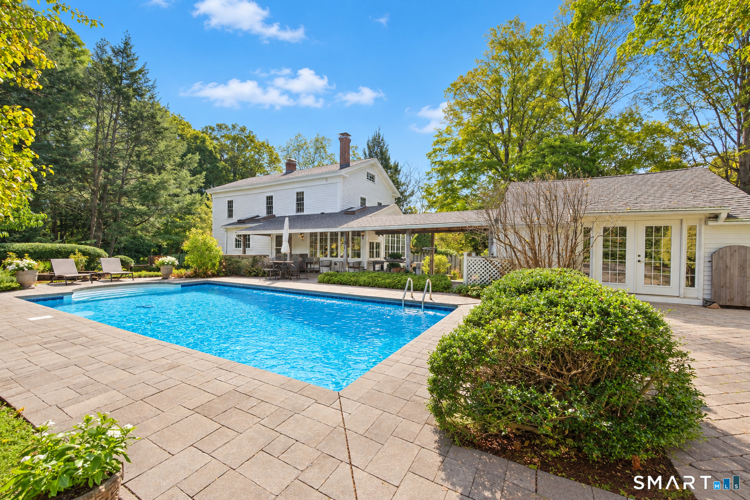 2 Pomperaug Road photo 36