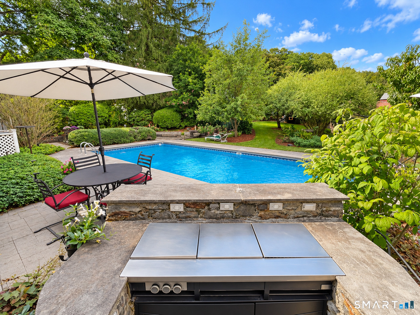 2 Pomperaug Road photo 39
