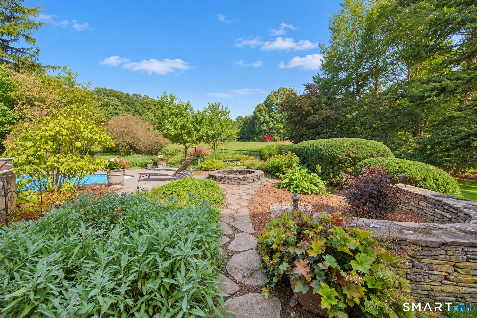 2 Pomperaug Road photo 40