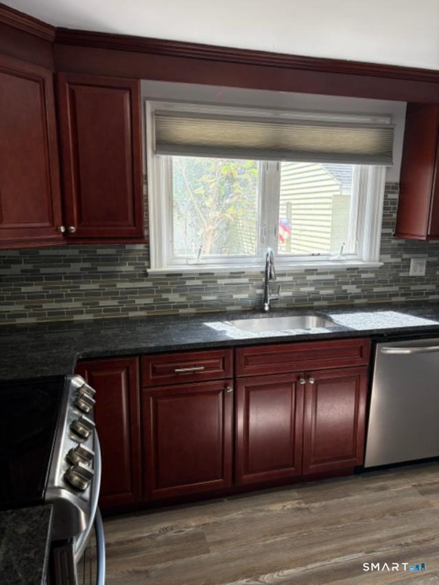 114 White Oak Avenue photo 5