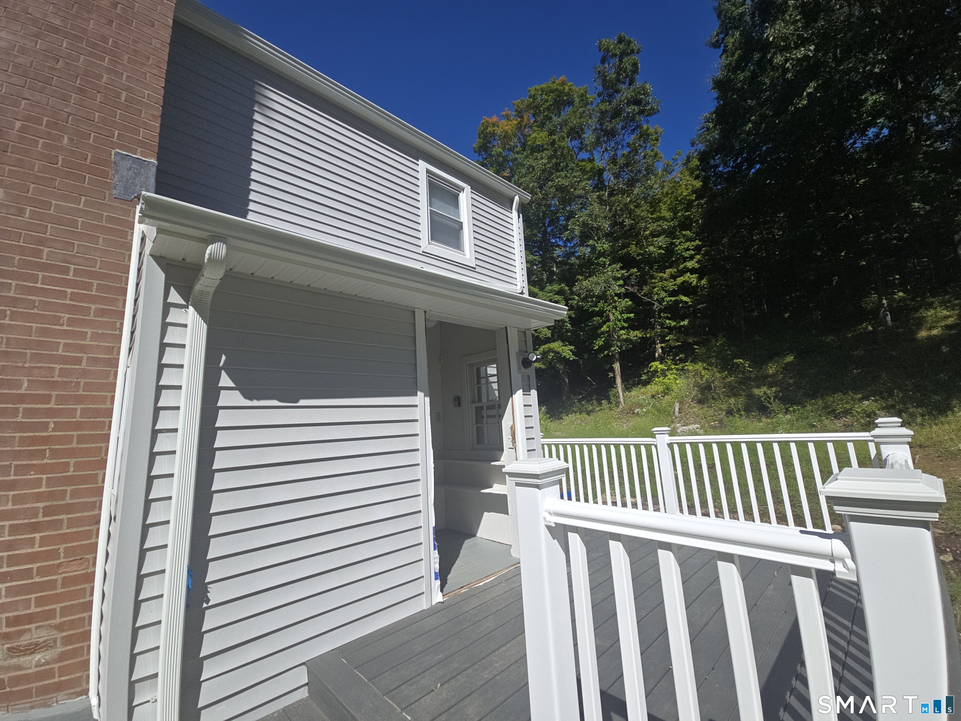 Photo 2 of Single family home for sale at 14 Parker Rd, Marlborough, CT 06447 | MLS# 24188363 | Listing updated on 2026-09-25