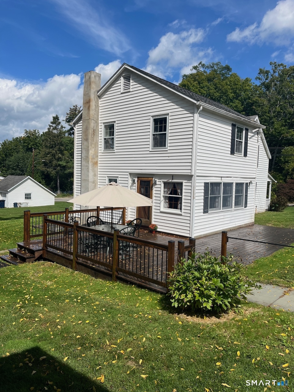 21 Wells Hill Road photo 2