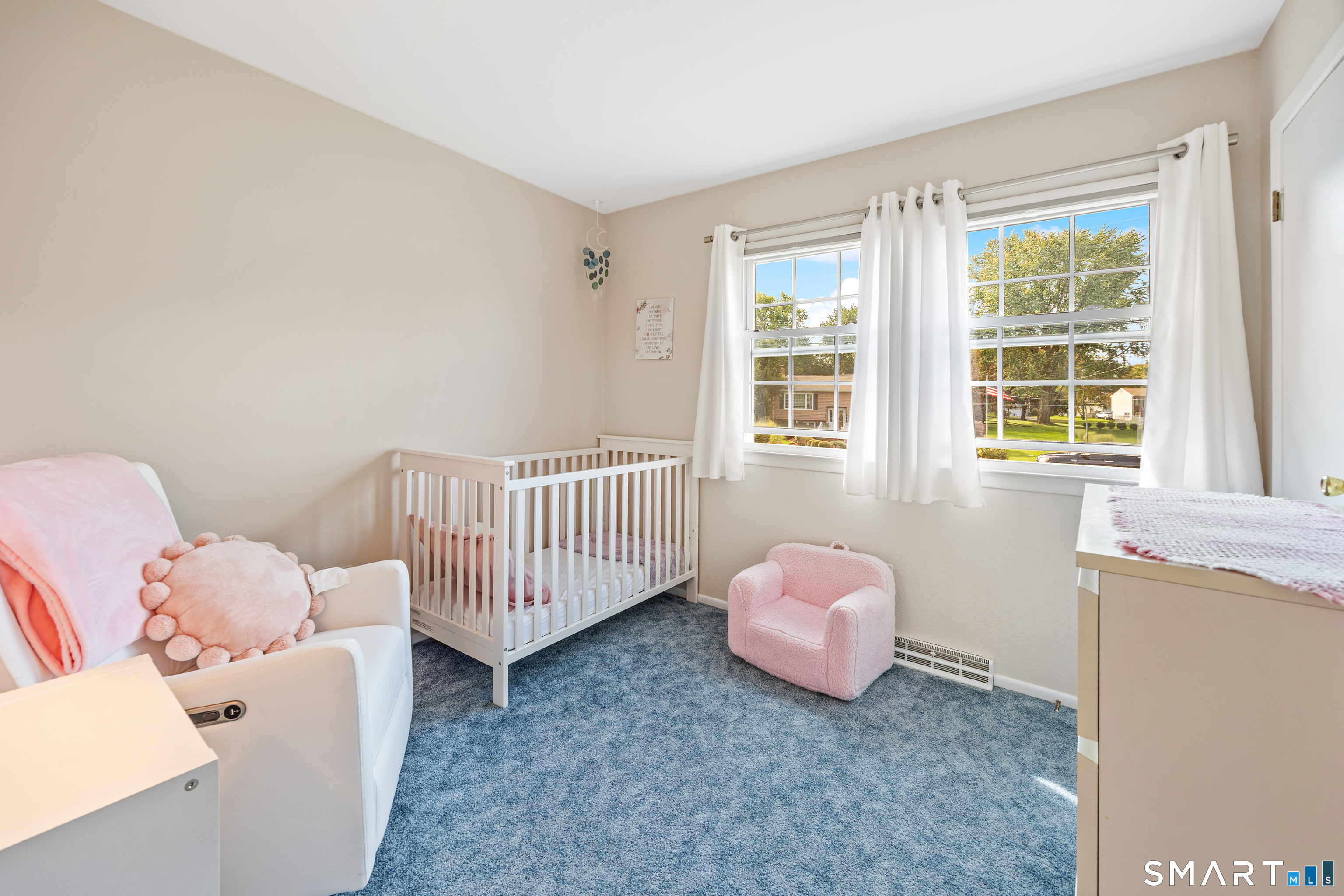 18 Sharon Drive photo 16