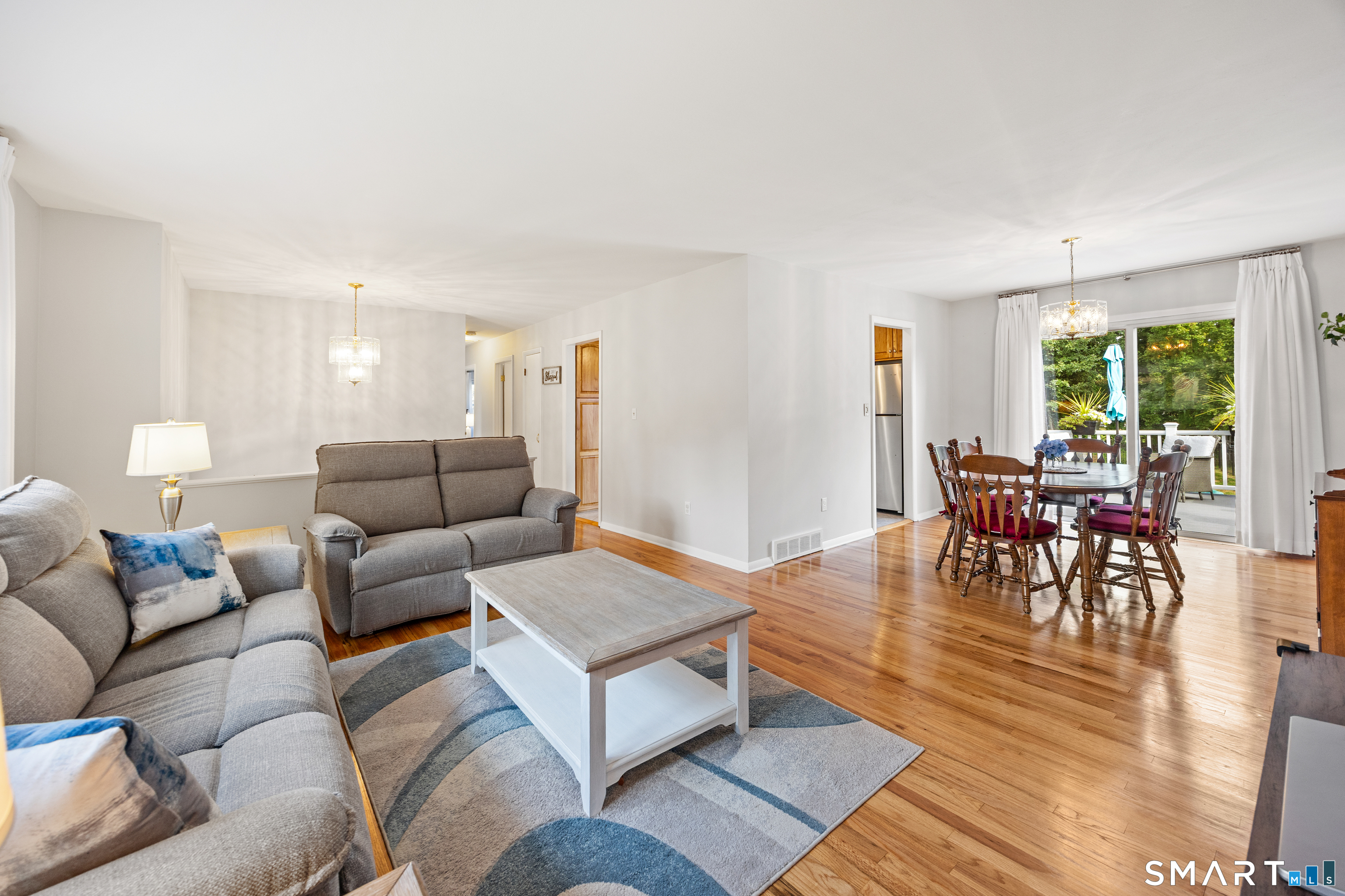 18 Sharon Drive photo 23