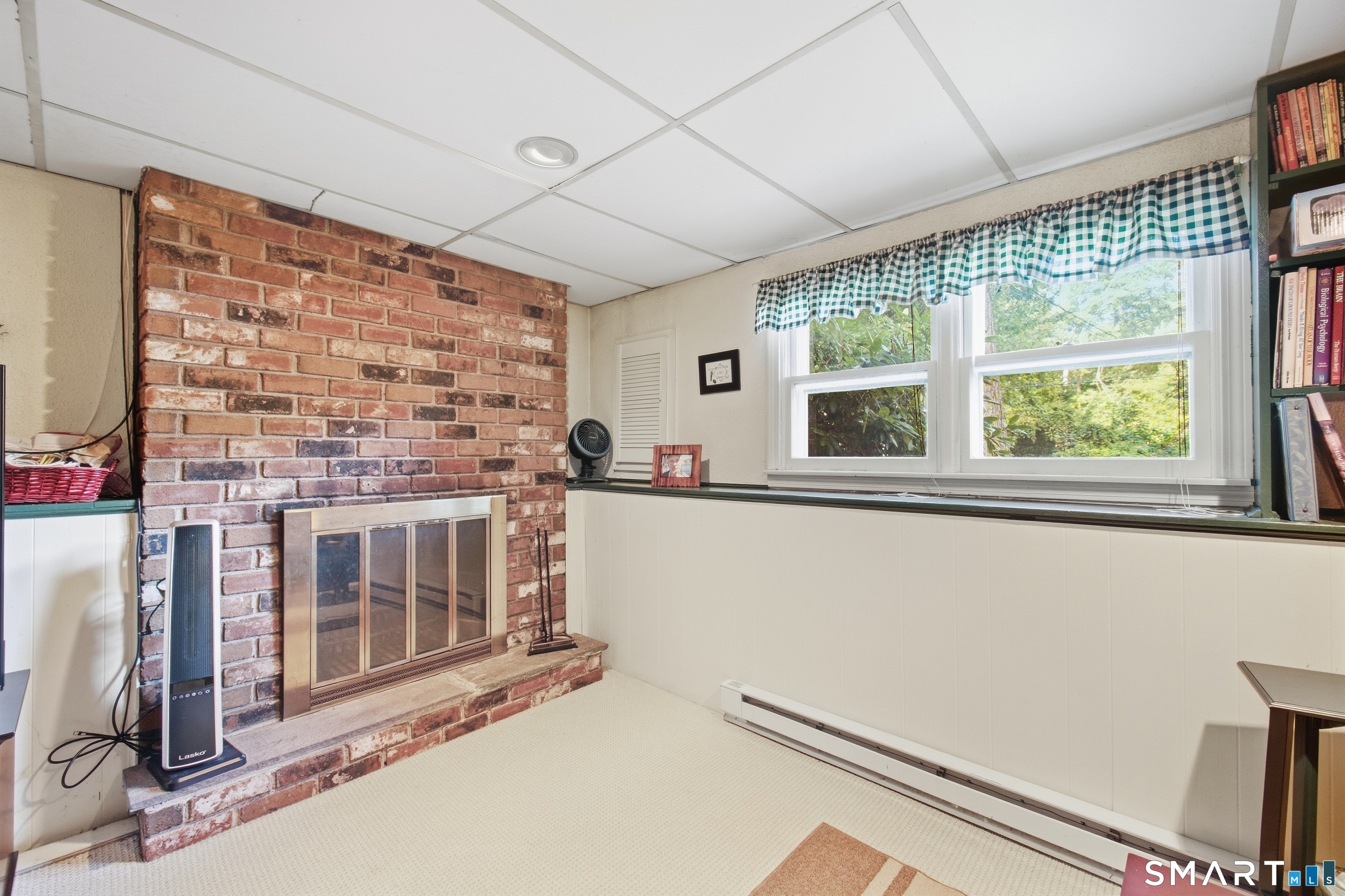 19 Crestwood Drive photo 31